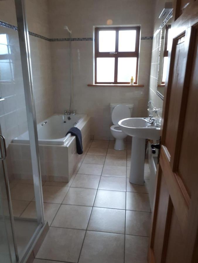 Ballytigue House Droíchead an Chláir エクステリア 写真