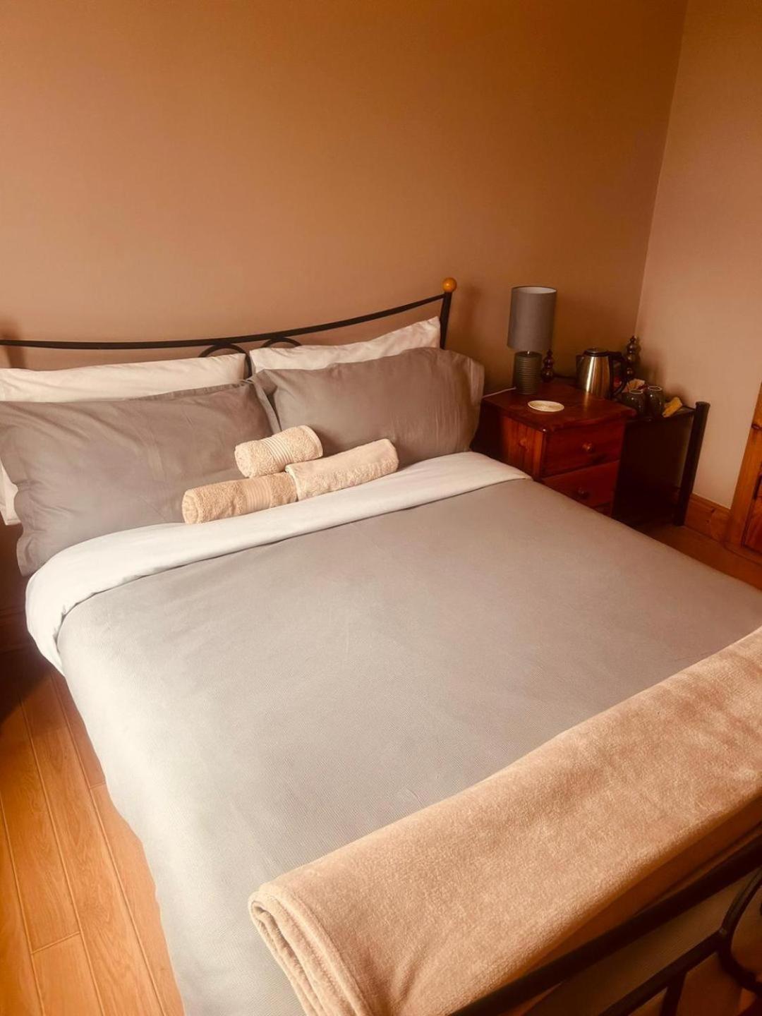 Ballytigue House Droíchead an Chláir エクステリア 写真